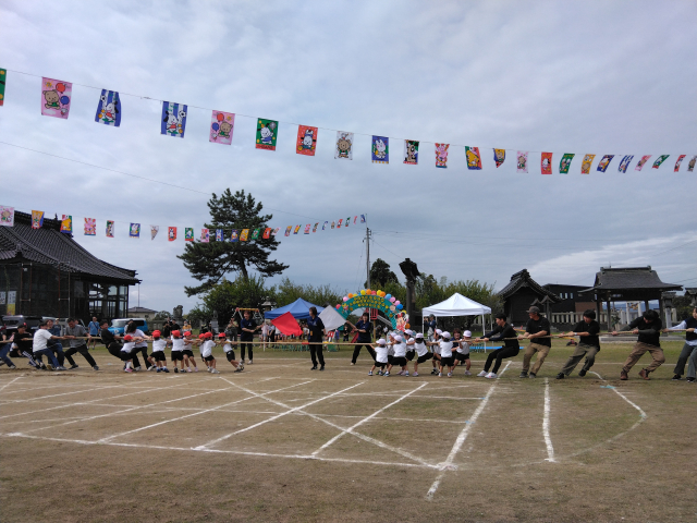 ９月の最新情報（運動会・街頭指導・総合避難訓練）を更新しました。