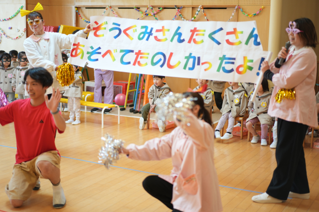 ３月の最新情報（ぞう組さんありがとう週間・８番ラーメン手洗い教室（きりん組）・卒園遠足・卒園式）を更新しました
